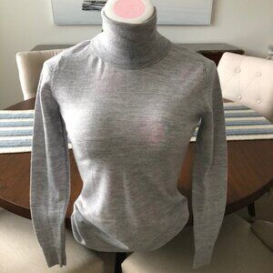 Max Studio Extra Fine Merino Wool Lg Slv Turtleneck Sweater Heather Gray Sz XS